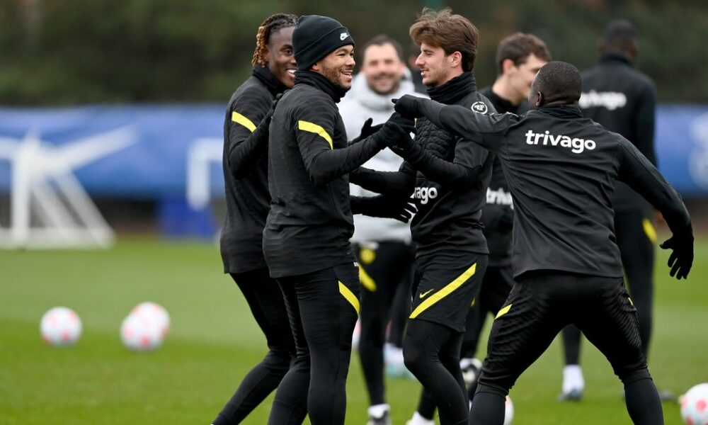 Regresa Hakim Ziyech y 3 cosas detectadas en el entrenamiento de Chelsea para Burnley