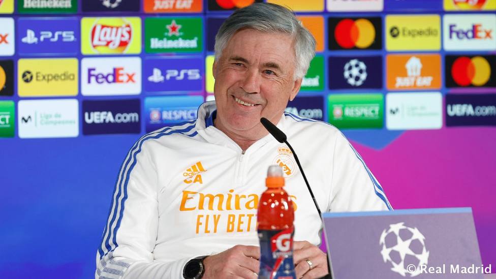 Carlo Ancelotti revela que Toni Kroos no jugará contra el Paris Saint-Germain a menos que esté al 100%