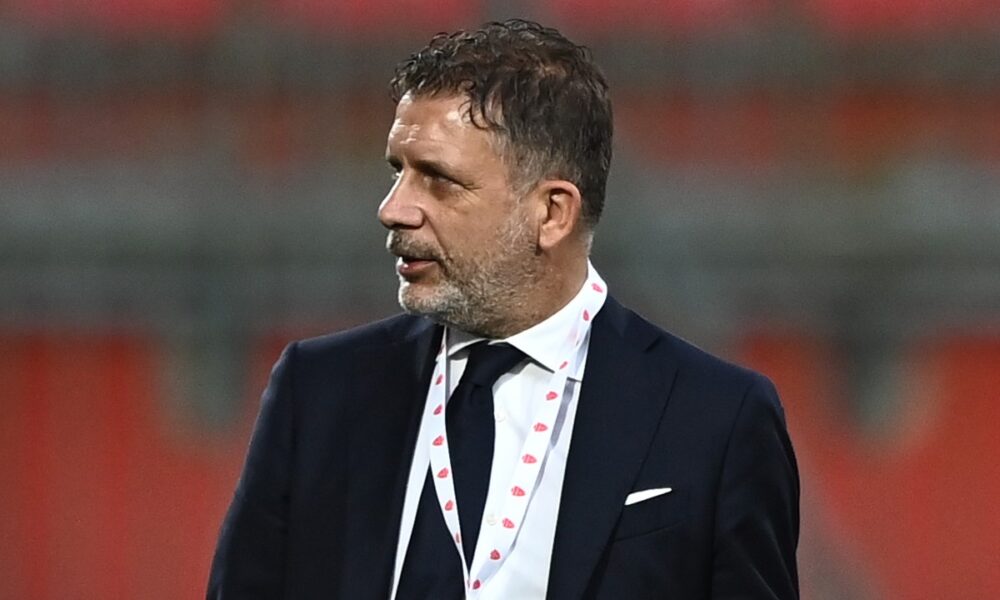 Mercado de fichajes de la Juve, Gravenberch para el verano