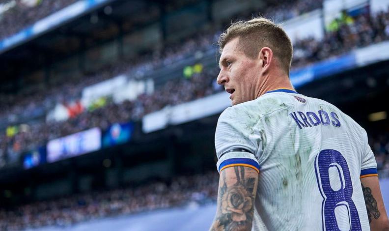Toni Kroos listo para ser aprobado para la fecha de la Liga de Campeones del Real Madrid con el Paris Saint-Germain
