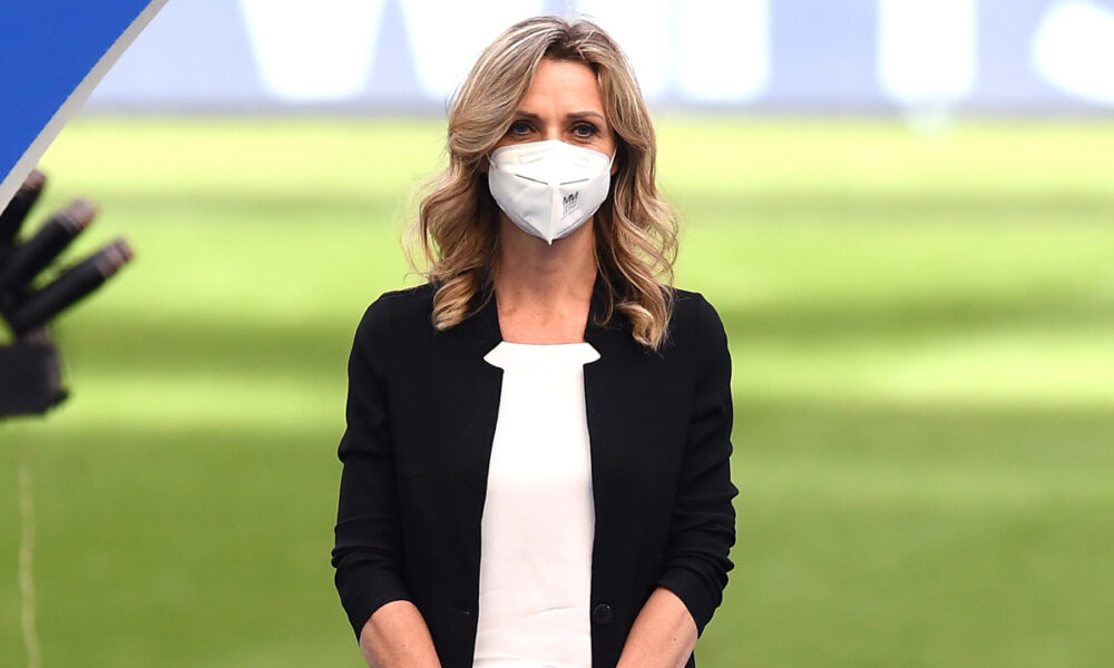 La subsecretaria de Deportes, Valentina Vezzali, se pronunció al margen de los Premios Fise sobre el aforo de los estadios