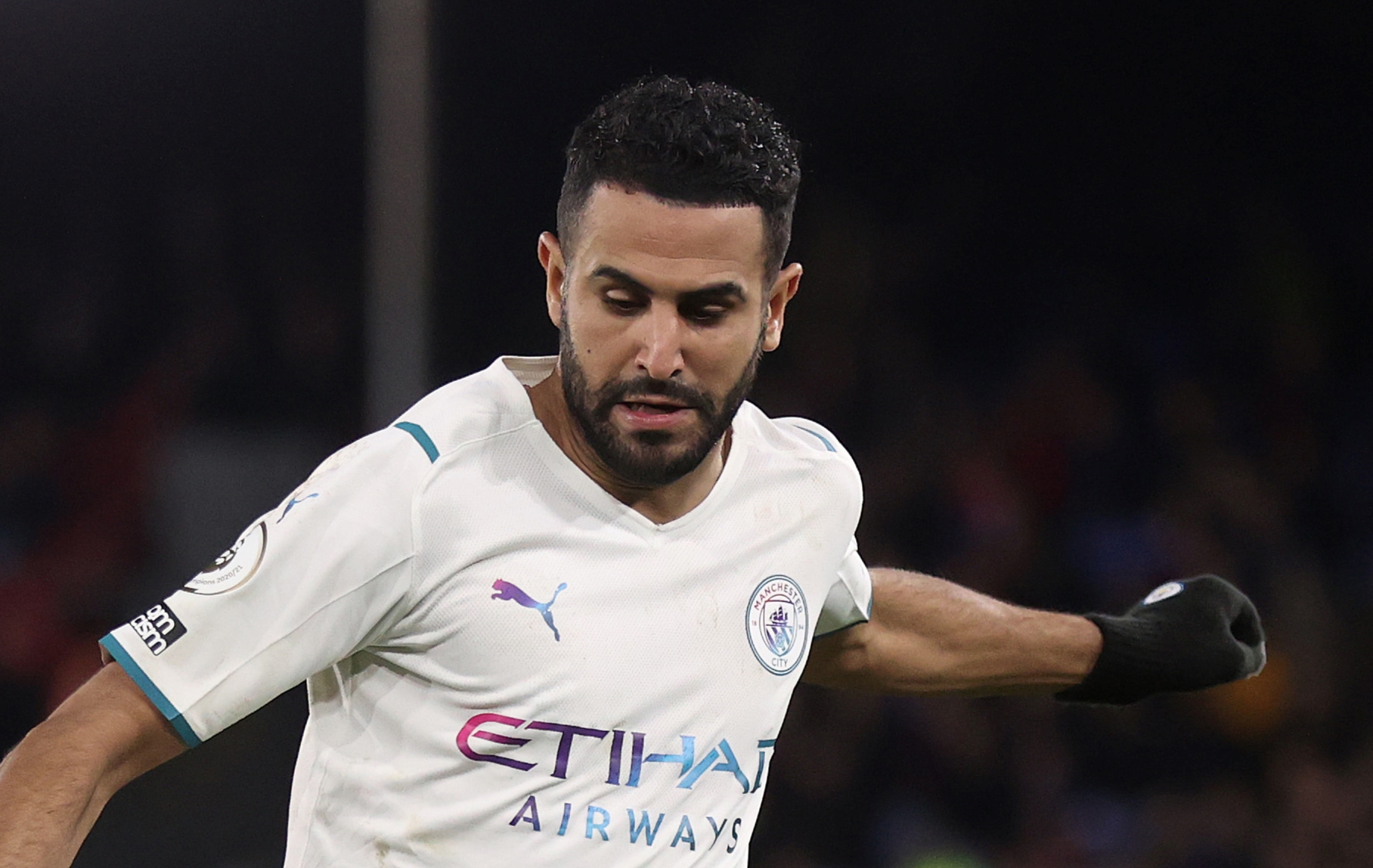 Barcelona asestó un golpe a Mahrez mientras Man City prepara nuevo contrato