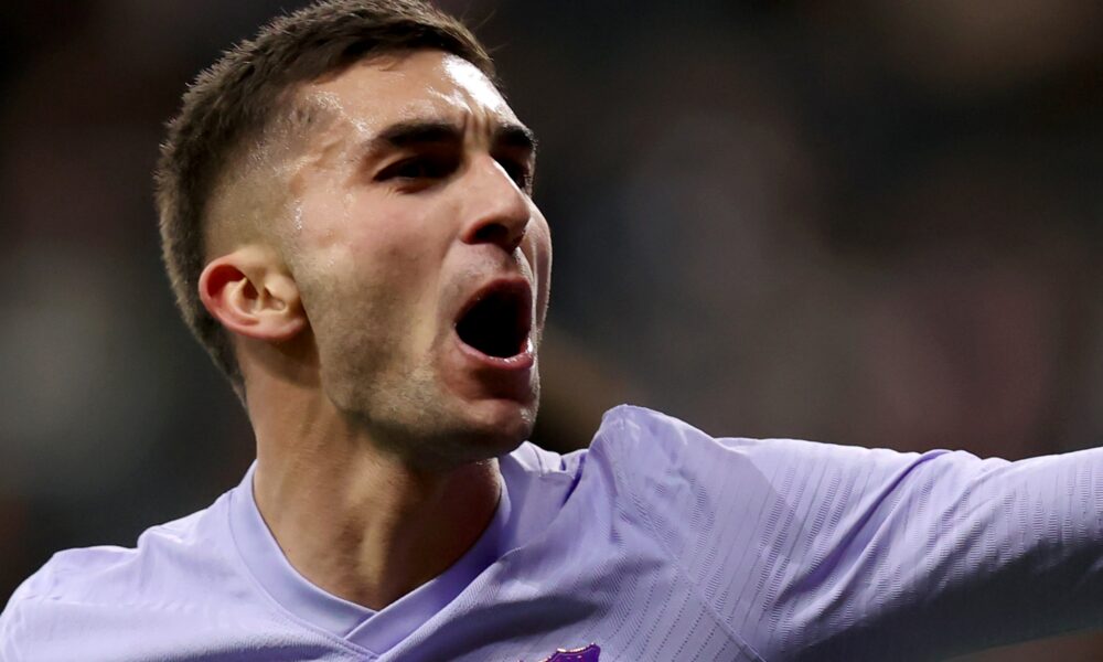 Torres asegura el empate para el Barcelona en el choque de ida con el Eintracht Frankfurt