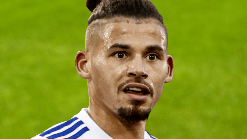 Chelsea se une a la caza para fichar a la estrella de Leeds Phillips