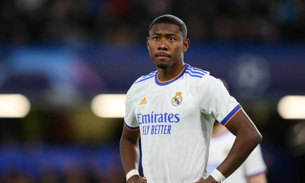 El director deportivo del Bayern de Múnich lamenta el error en la negociación de David Alaba