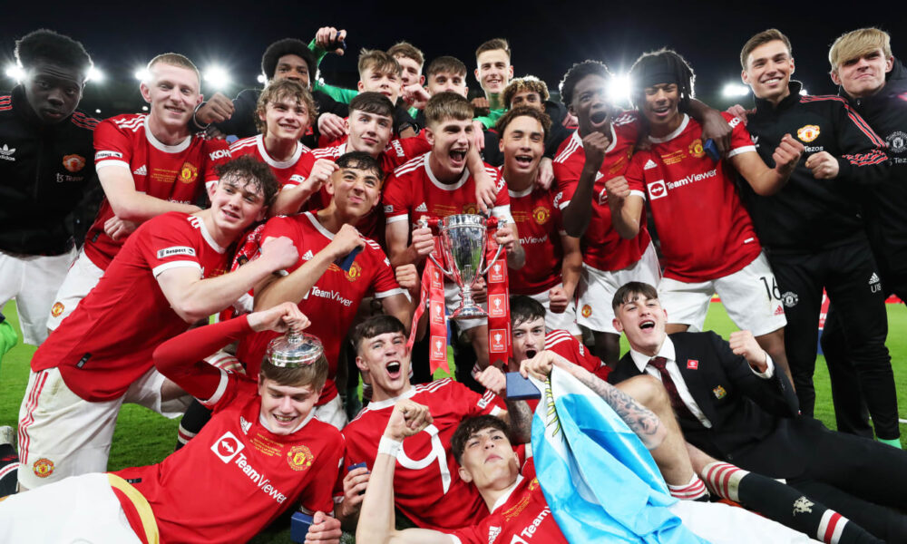 La clase de Man Utd de 2022 se une a décadas de historia con la victoria en la FA Youth Cup