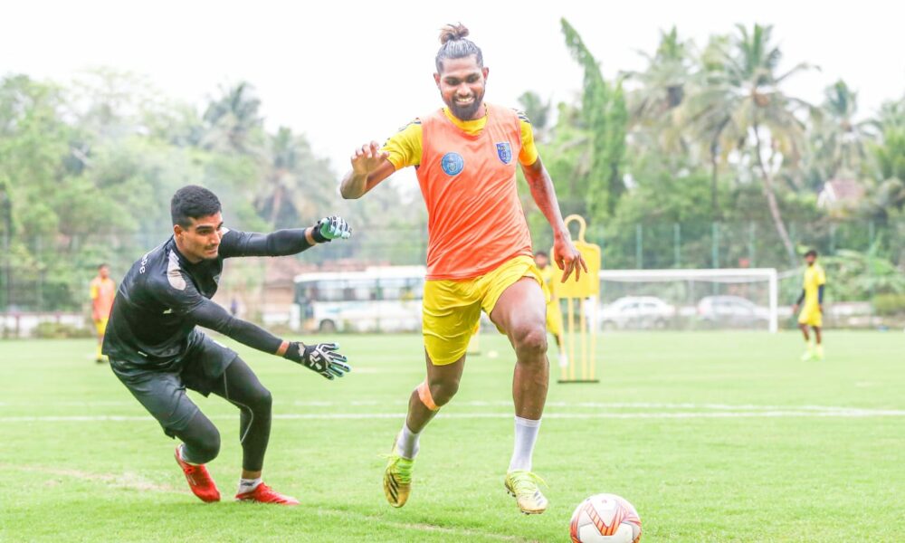 Tomasz Tchorz revela que Ivan Vukomanovic puede seleccionar jugadores del equipo RFDL de KBFC