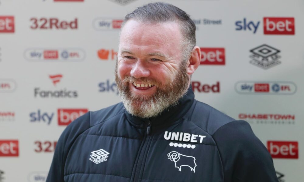 Wayne Rooney bromea sobre la ‘extraña’ victoria del Man City en 2012