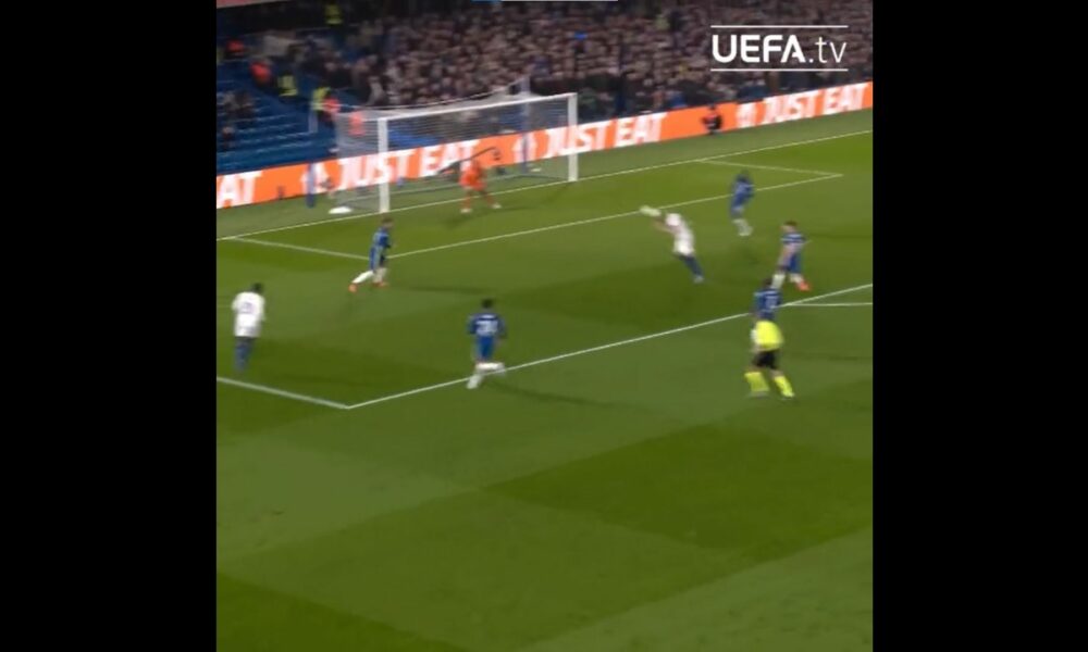 (Vídeo) Brillante cabezazo de Benzema gana el gol de la temporada en la Champions