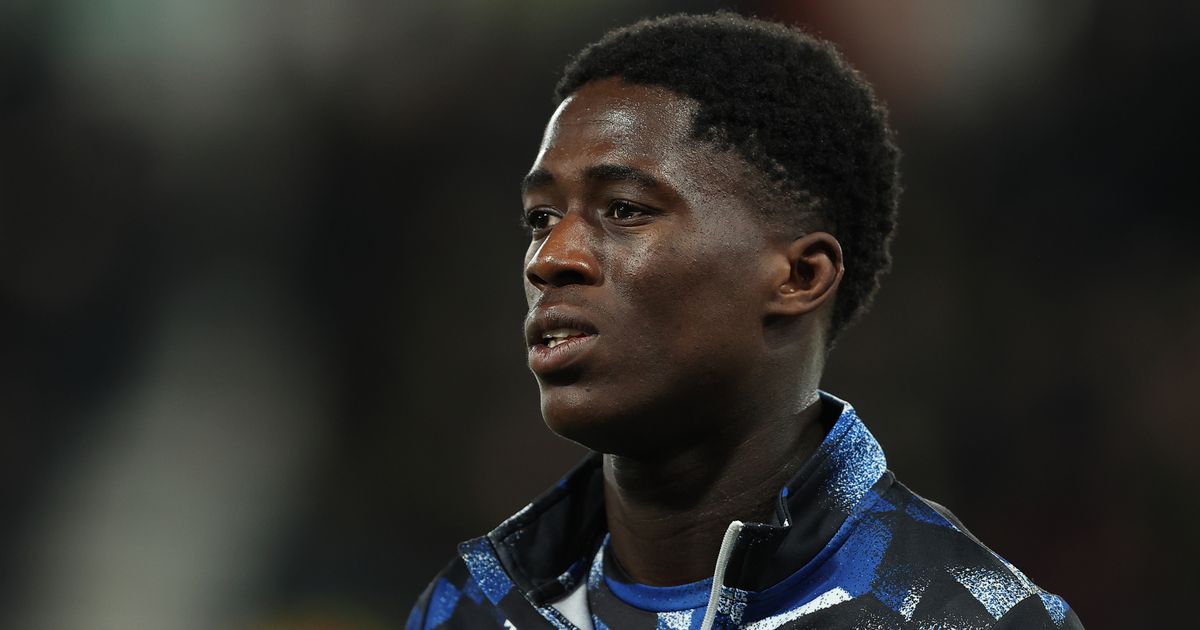 Crystal Palace completa la primera transferencia de verano cuando Malcolm Ebiowei firma un contrato de cinco años