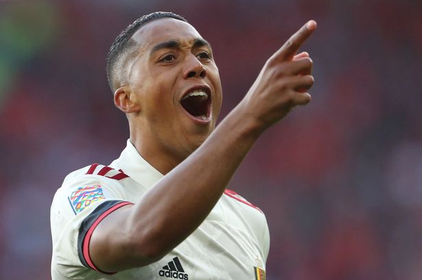 El interés de Youri Tielemans del Arsenal puede volver a ser prioritario después del fracaso de la transferencia de Raphinha
