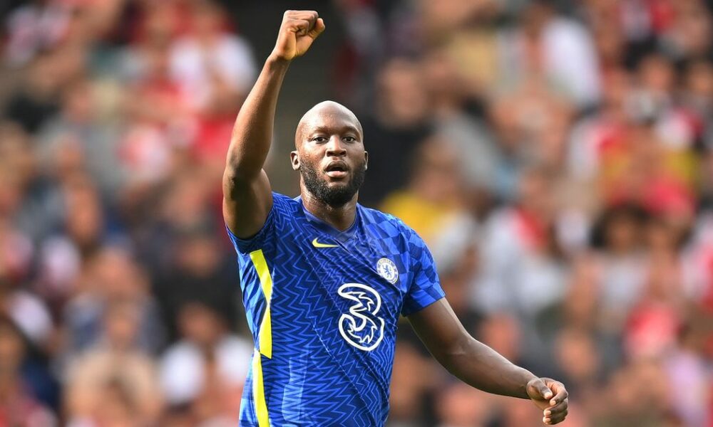 El Bayern de Múnich apunta al delantero del Chelsea Romelu Lukaku como posible reemplazo de Robert Lewandowski