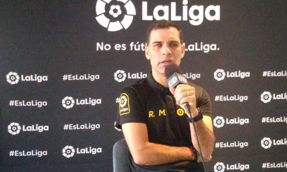 Rafael Márquez siguiendo ideas similares a Xavi Hernández