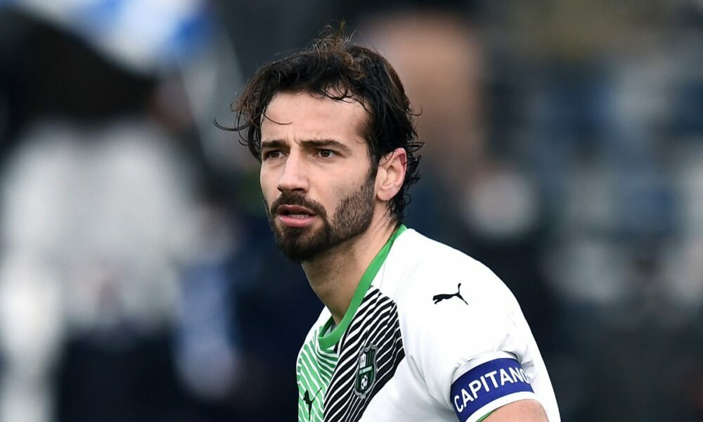 Lazio, también está Ferrari para la defensa: es la alternativa al Casale