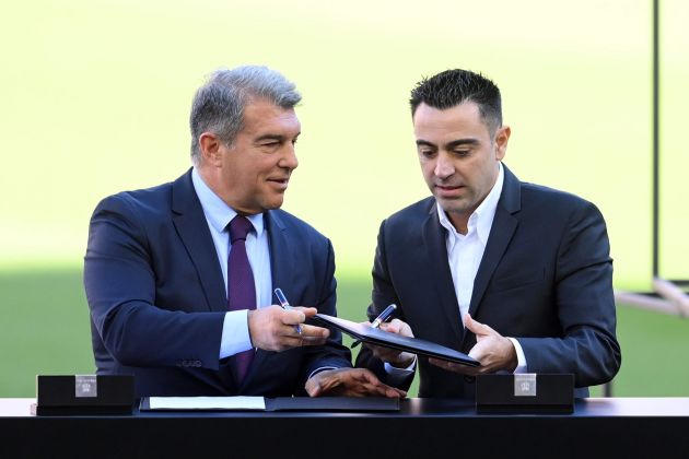 Xavi Hernández y Joan Laporta se reunirán hoy para discutir los planes de fichajes de verano del Barcelona