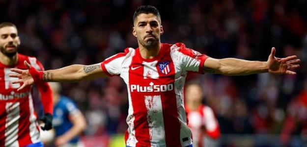 El futuro agente libre Luis Suárez ofrece sus servicios a los gigantes italianos Juventus