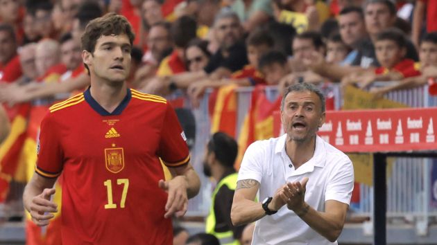 Marcos Alonso reitera su deseo de marcharse al Barcelona este verano al Chelsea
