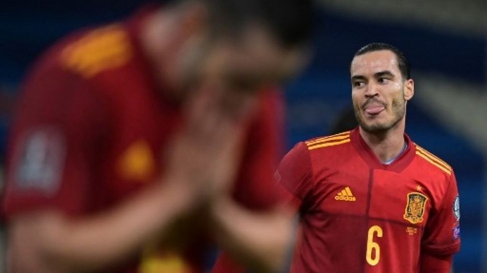 Raúl de Tomás abandona el campamento de España durante la campaña de la Nations League