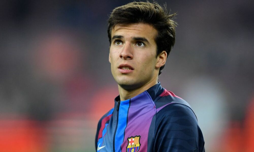 El Barcelona les dice a los jugadores que no necesitan asistir a los entrenamientos de pretemporada