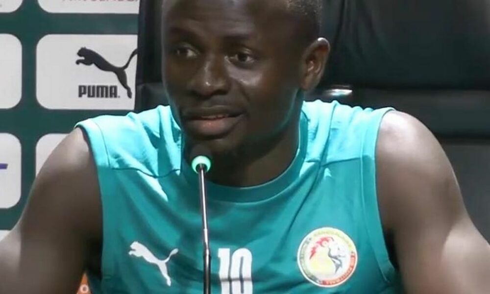 Sadio Mane casi confirma planes futuros en servicio internacional