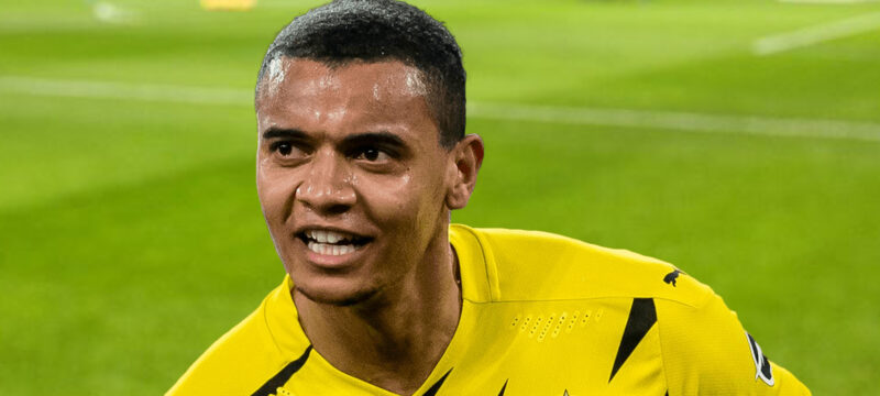 Al Chelsea se le ha ofrecido la oportunidad de fichar a Manuel Akanji