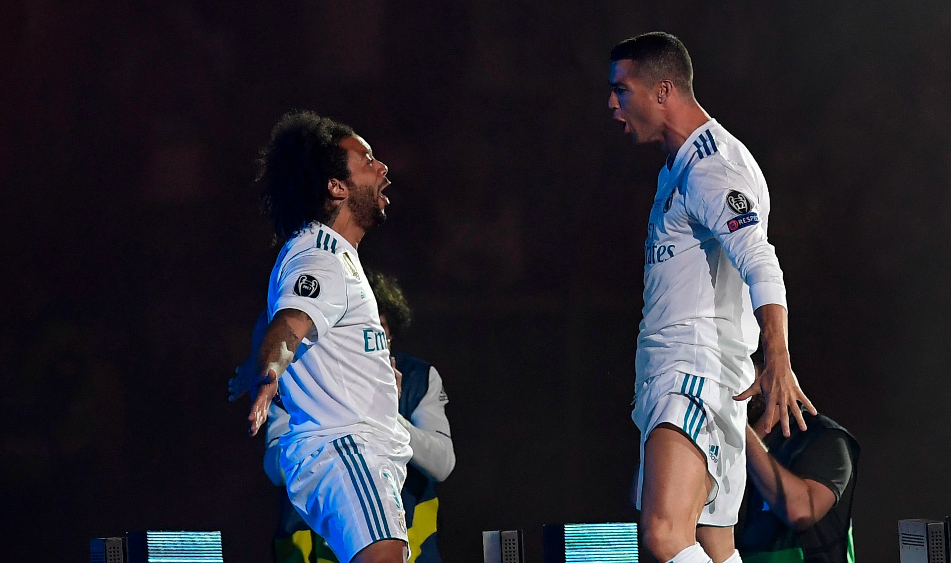 Cristiano Ronaldo rinde homenaje a la estrella del Real Madrid Marcelo