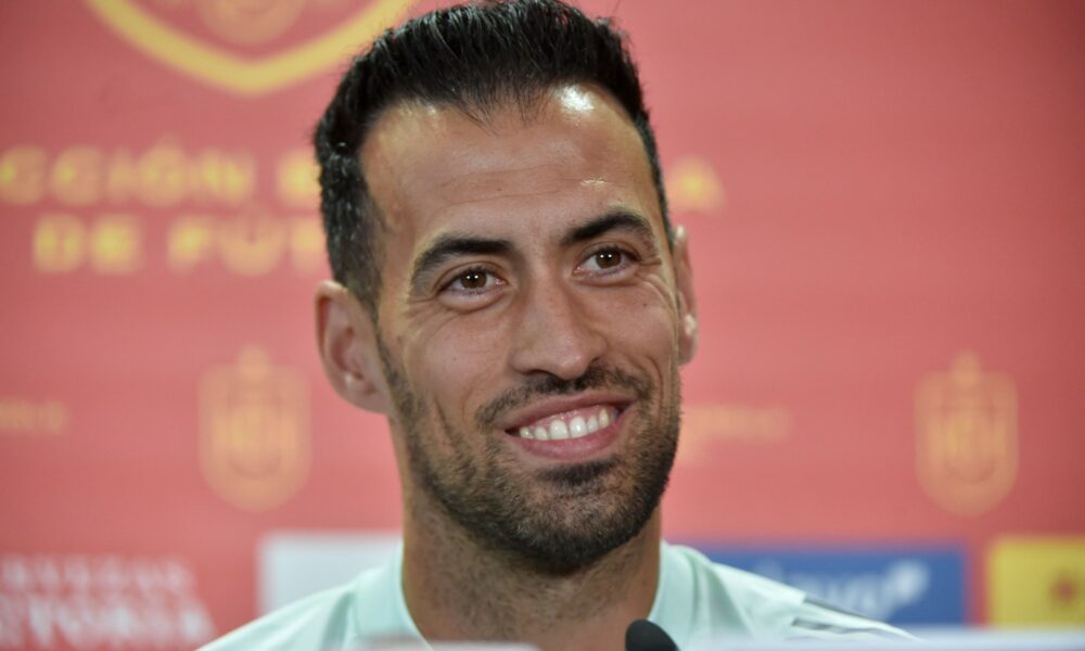 Sergio Busquets tiene la mente abierta sobre el futuro de Barcelona y España