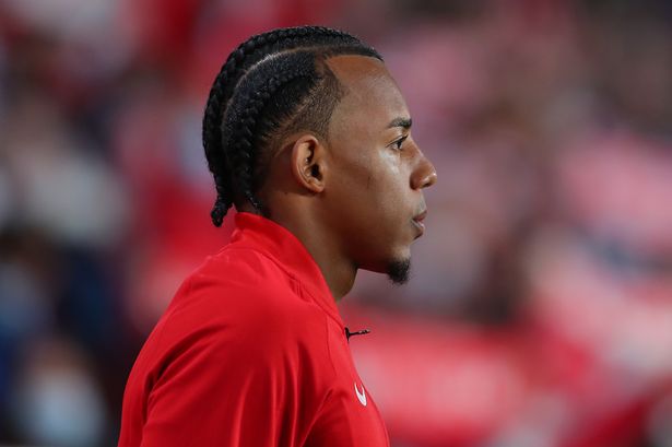 La decisión del técnico del Sevilla, Julen Lopetegui, insinúa que la transferencia del Chelsea de Jules Kounde está “hecha”