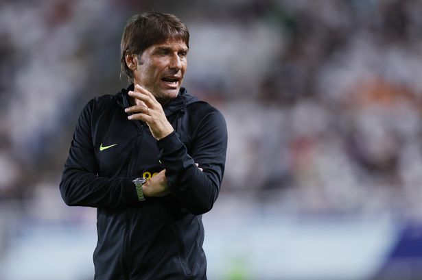 Las siete decisiones de transferencia de Tottenham que Antonio Conte aún debe tomar después del acuerdo de Djed Spence