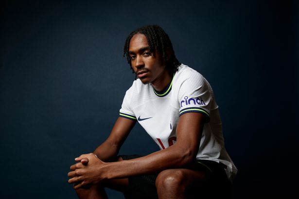 Antonio Conte admite que el club quería a Djed Spence, pero dio luz verde al trato porque puede volverse ‘importante’