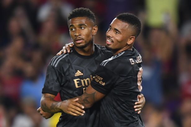 Dos estrellas del Arsenal dan pistas importantes sobre la alineación antes del choque de pretemporada del derbi de Londres contra el Chelsea