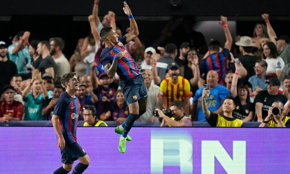 Raphinha decide el primer Clásico de la temporada, Courtois también estuvo brillante