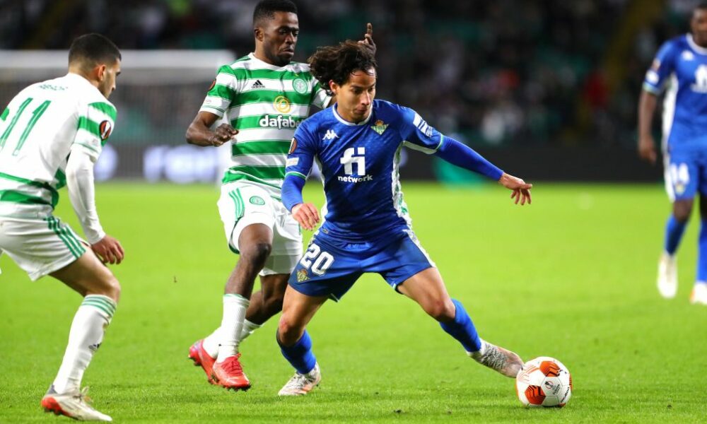 El Real Betis señala intenciones al dejar fuera de la convocatoria a Loren Moren y Diego Lainez