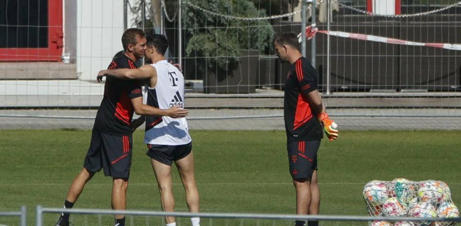 Bayern Múnich y Robert Lewandowski hacen las paces en emotivo adiós