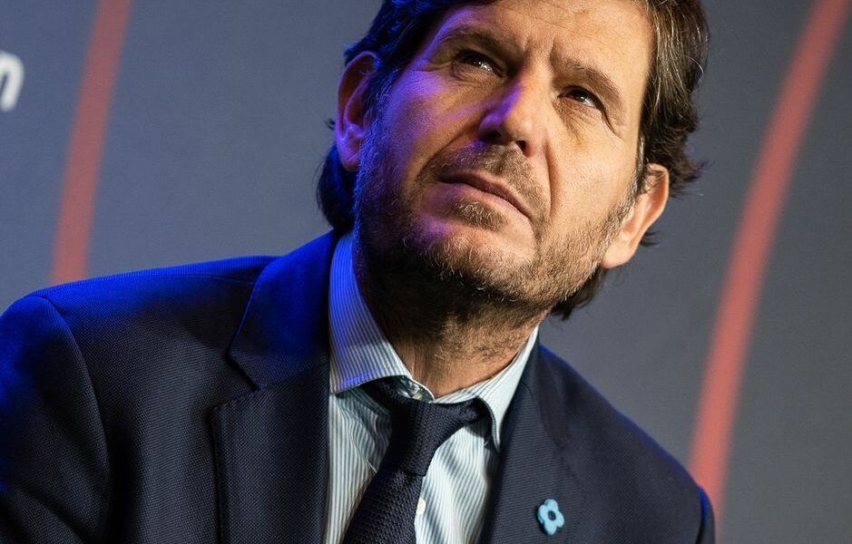 El hombre detrás de las negociaciones del Barcelona: Mateu Alemany