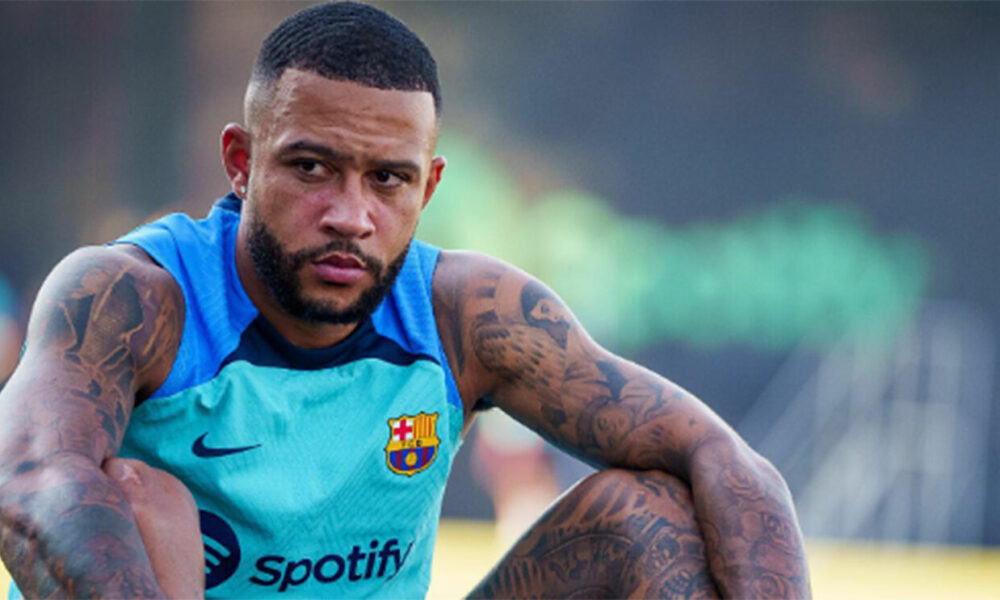 Los días de Memphis Depay en el Barcelona están contados y se convierte en el delantero séptima opción