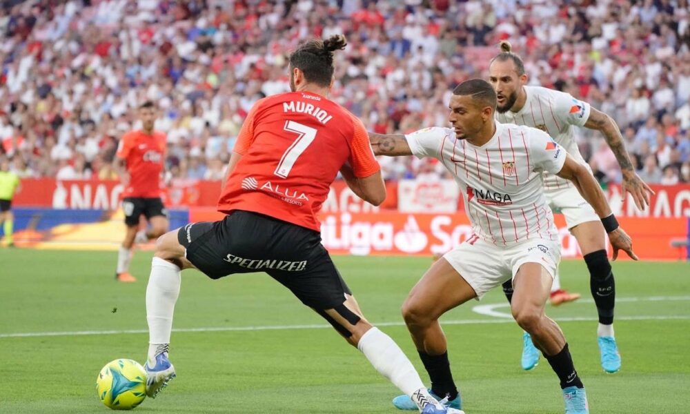 El Real Mallorca anuncia un doble fichaje que incluye un gran movimiento de dinero para el delantero del Lazio