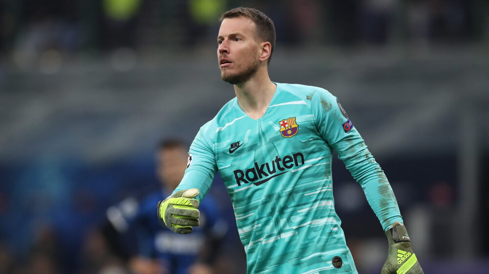 El portero del Barcelona, ​​Neto, considera la oferta del Napoli italiano