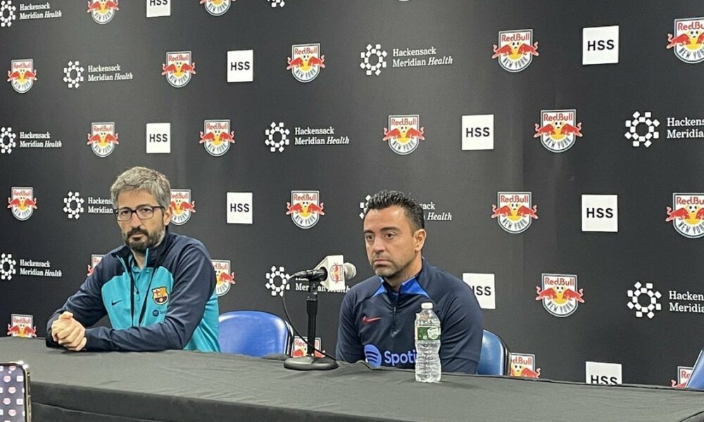 El técnico del Barcelona, ​​Xavi Hernández, aprueba públicamente el regreso de Lionel Messi