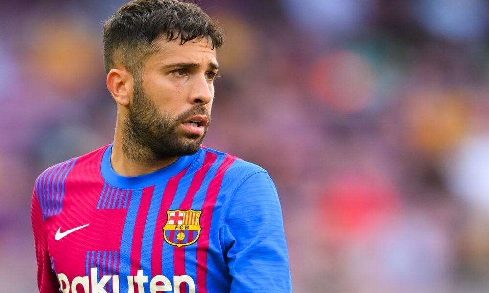 Jordi Alba del Barcelona da la bienvenida a la competencia en el puesto de lateral izquierdo