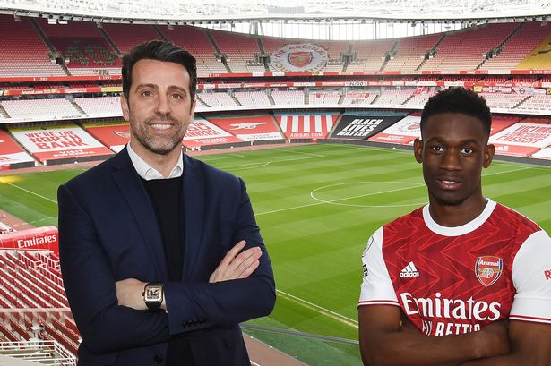 El Arsenal toma la decisión del delantero a medida que aumenta la presión para que Edu complete el acuerdo tardío del delantero versátil