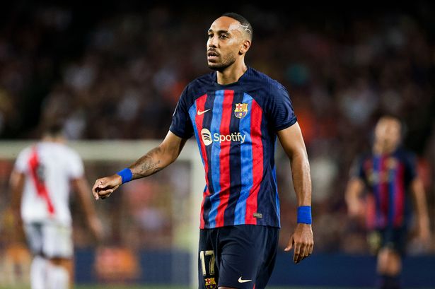 Números de camiseta del Chelsea disponibles para Aubameyang, Fofana y Gordon después de completar transferencias