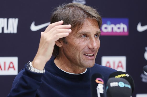 Antonio Conte explica por qué le emociona el Tottenham, su sueño y la felicidad de Harry Kane