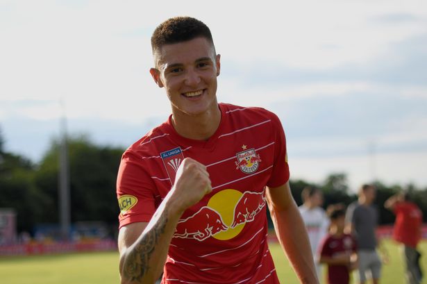 Chelsea se une a Man Utd en la batalla de transferencia de Wonderkid del ‘próximo Erling Haaland’ en medio de la reunión de Todd Boehly