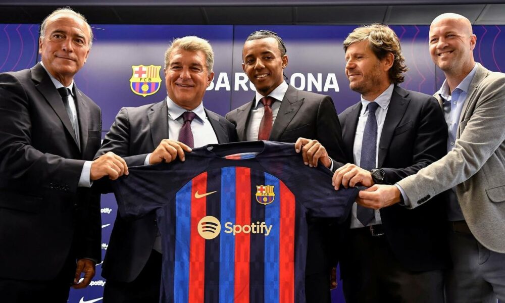 Los cuatro equipos de LaLiga aún por fichar jugadores de cara a la 2ª jornada