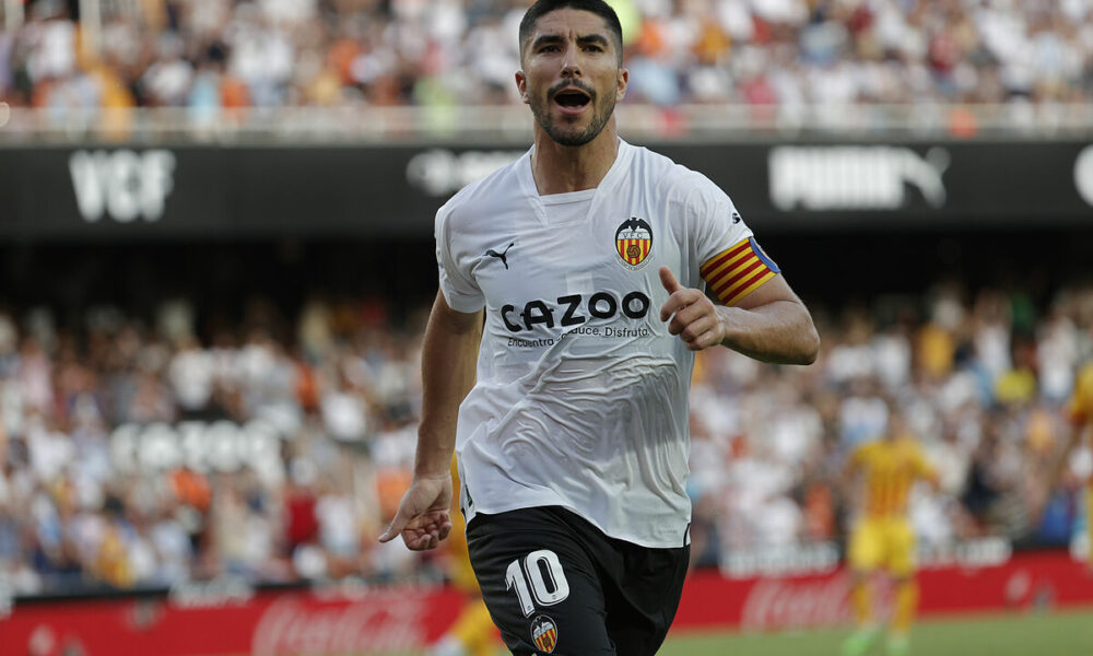 Carlos Soler estrena emotivo vídeo de despedida tras 18 años en el Valencia