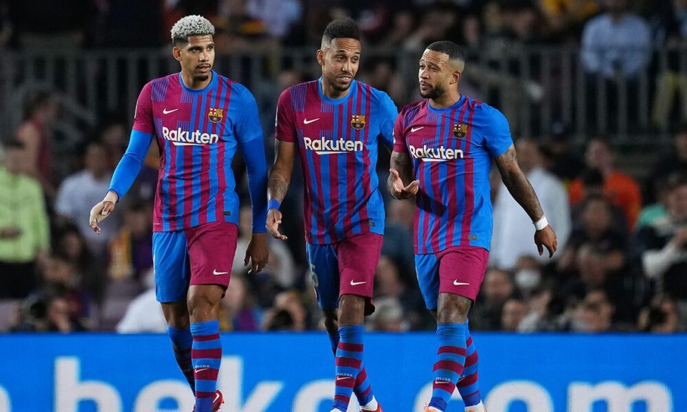 El futuro de Pierre-Emerick Aubameyang y Memphis Depay en el Barcelona en un momento decisivo