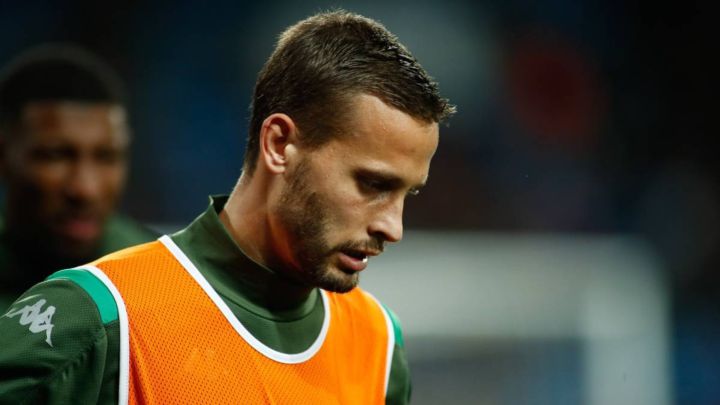 La lesión de Sergio Canales se suma a la creciente lista de preocupaciones del Real Betis antes del choque contra Elche