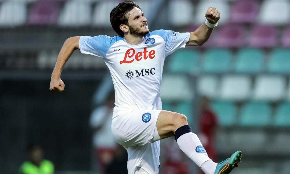 Kvaratskhelia: «El Nápoles me sigue desde hace dos años. Estoy aquí para ganar trofeos”