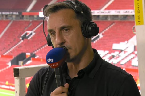 Gary Neville tiene su opinión sobre los árbitros y el VAR después de los problemas de Man Utd-Arsenal y Chelsea-West Ham